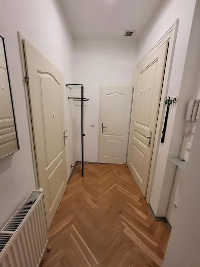 Cozynite Premium Apartment Hundertwasser Vienne